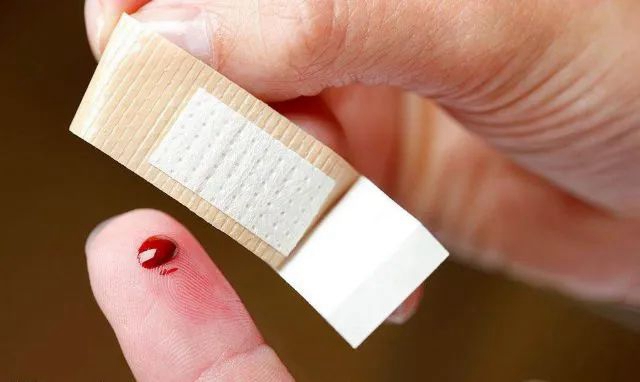 【急救】泸州男子割腕自杀,流血1700ml.......(图4) 微信图片_20240914092321.jpg