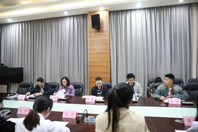 医院6名市级名老中医学术经验传承人完成结业考核(图3) 微信图片_20241012115245.jpg