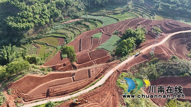 泸县:加快小流域水土流失综合治理,夯实乡村振兴根基(图2) 5-太伏镇青桥村项目区.jpg