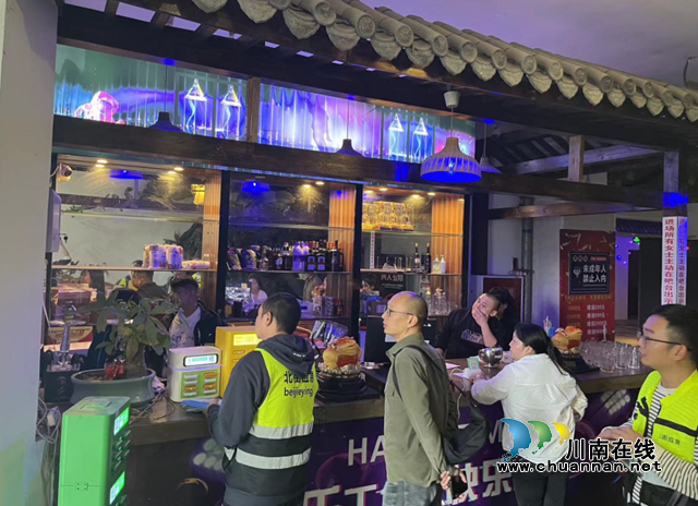 江阳区北城街道开展辖区娱乐场所宣传检查行动