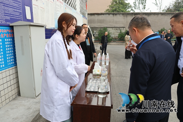 杨双全率队到泸县立石镇调研酒业发展情况