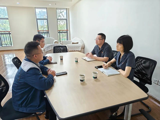 泸州市龙马潭区人民法院丨送法进企来“问诊”，司法护卫“企”航路