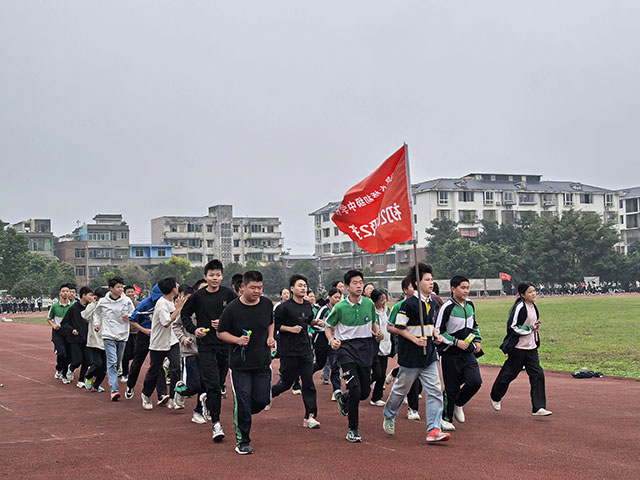 泸州市教育和体育局:要求中小学保障学生课间活动时间(图4) 4.jpg