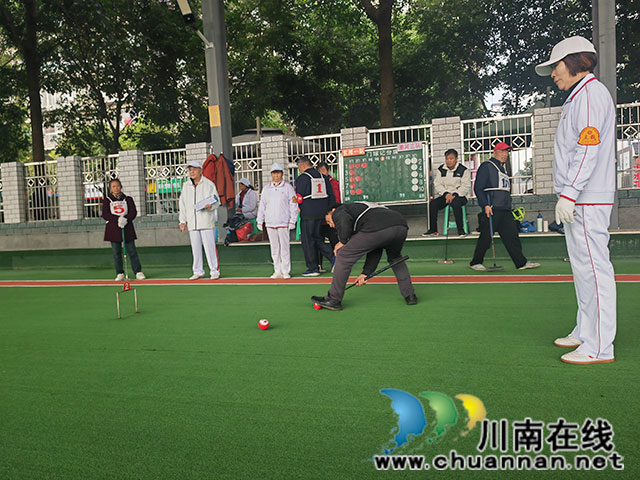 泸县第六届“福彩杯”和谐社区门球赛圆满收杆(图7) 泸县门球比赛3(曾佐然摄).jpg