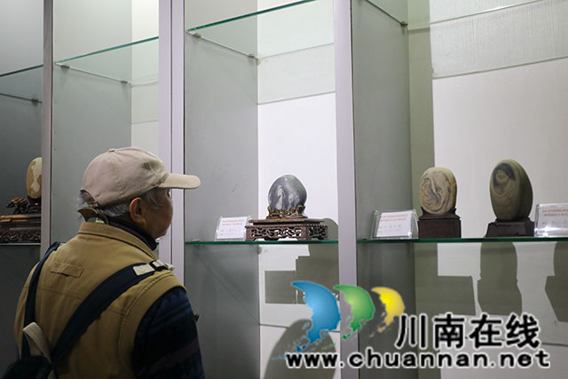 2024中国国际酒业博览会第四届长江奇石精品展在龙马潭举行(图5) 3O7A1924.jpg