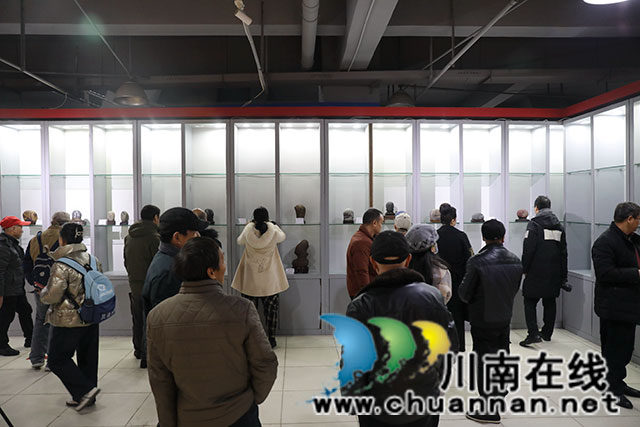 2024中国国际酒业博览会第四届长江奇石精品展在龙马潭举行(图7) 3O7A1938.jpg