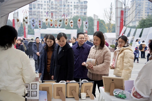 冬至品九味 药香醉酒城 “酒城九味”首届康养药膳大赛和第二届中医药文化集市完美谢幕(图6) 6.jpg