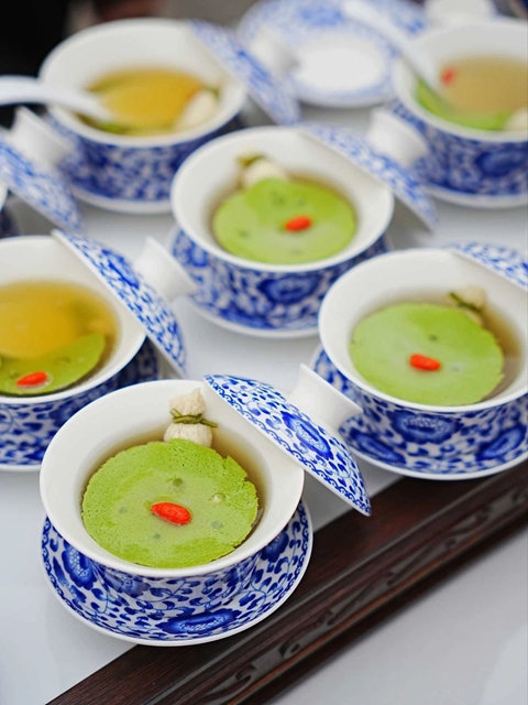 冬至品九味 药香醉酒城 “酒城九味”首届康养药膳大赛和第二届中医药文化集市完美谢幕(图24) 24.jpg