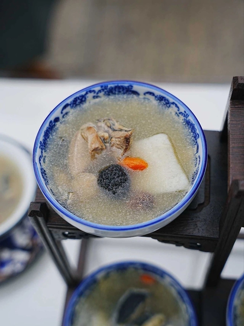 冬至品九味 药香醉酒城 “酒城九味”首届康养药膳大赛和第二届中医药文化集市完美谢幕(图35) 35.jpg