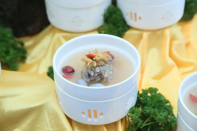 冬至品九味 药香醉酒城 “酒城九味”首届康养药膳大赛和第二届中医药文化集市完美谢幕(图40) 40.jpg