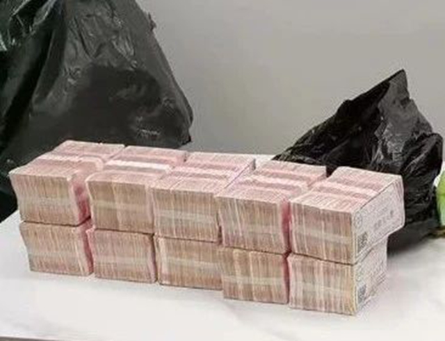 永远不要小瞧,任何一个黑色垃圾袋……(图2) 2.jpg