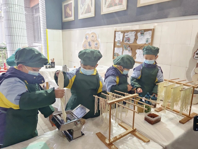 6年!17所增加到46所|《教育导报》关注古蔺县学前教育“逆袭”(图2) 2.jpg