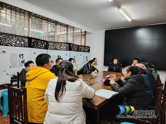 江阳区北城街道东门口社区：电梯加装起纠纷 社区调解促和谐