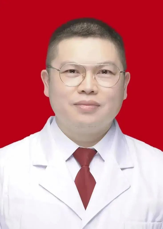 【围观】10岁男童一到冬天说话就ong的(图2) 2.jpg