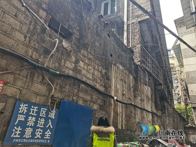 江阳区北城街道报恩塔社区扎实开展地质灾害隐患大排查大整治工作