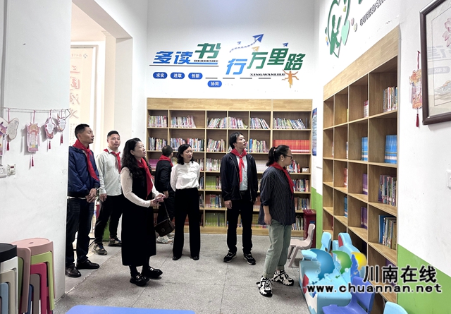 8、漂亮的泸州实验小学书院.jpg