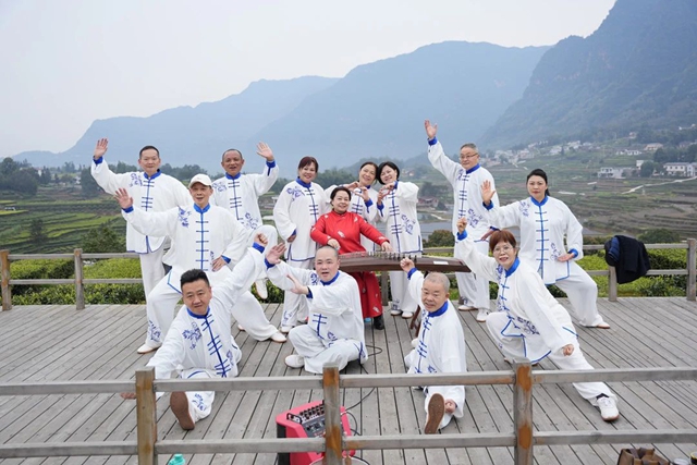八方宾客奔赴叙永红岩村,沉浸式体验茶旅文化(图20) 20.jpg