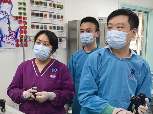 胃轻瘫患者迎来福音!西南医大附院消化内科内镜下治疗技术再次突破!(图3) 镜3.jpg