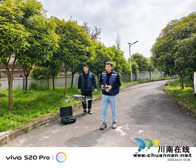 山河有误 应急来护|泸县立石镇开展重大基础设施涉灾风险隐患排查(图6) 无人机飞手.jpg