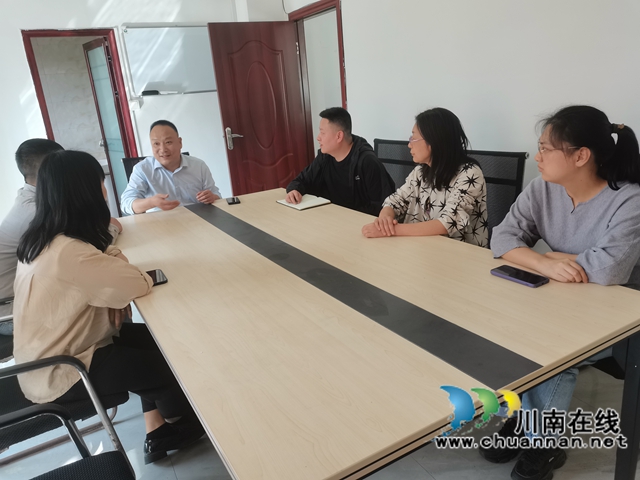 龙马潭区鱼塘街道：扎根社区为民服务 代表履职更有质效