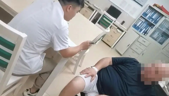 【痛痛痛】坐也不是，站也不是，老外PP开花流脓......