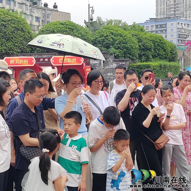 照片品尝_副本.jpg
