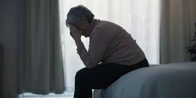 【围观】造孽，家人没耐心，刚出院又被感染