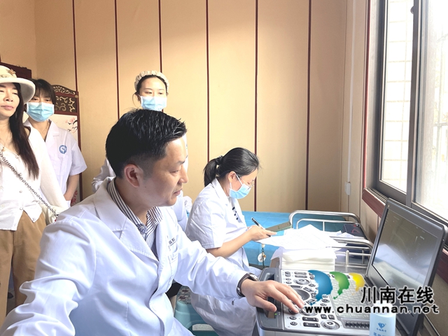 民建会员：志愿服务暖人心