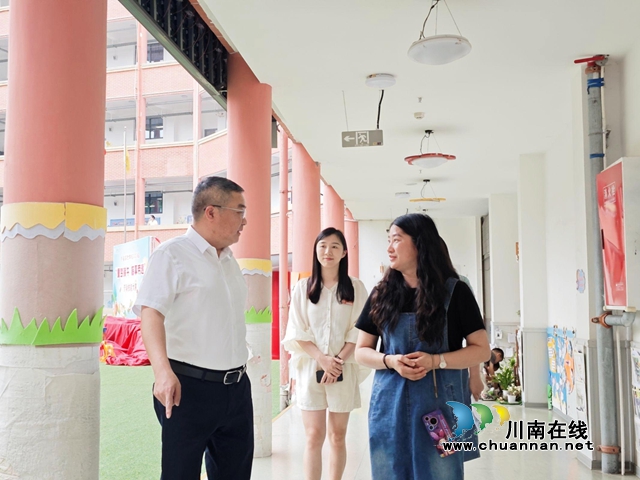 王斌督导泸县惠济路幼儿园食品安全工作