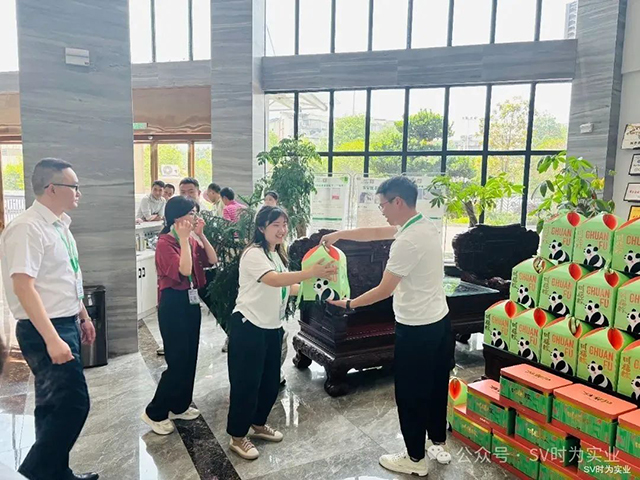 泸州时为公司:粽香传情暖人心 时为浓情贺端午(图3) 3.jpg