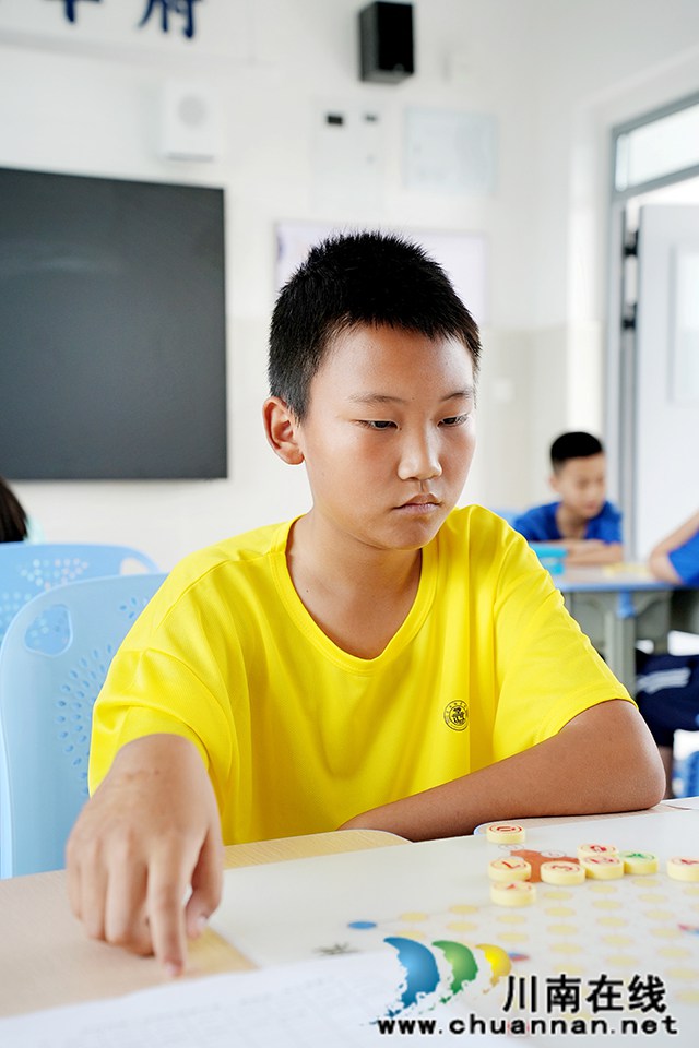 智弈星河展锋芒┃泸县兆雅镇杨九中心小学校国际数棋代表队创佳绩(图2) 辜志昊.jpg