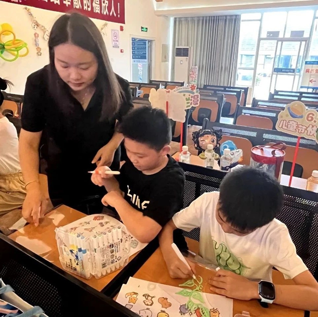 童心飞扬 健康同行 | 泸州福欣医院超甜六一活动全记录!(图23) 23.jpg