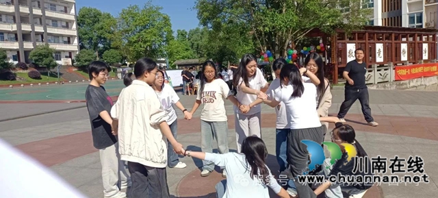 纳溪区护国中学开展2025年心理健康活动月活动(图27) 27.jpg