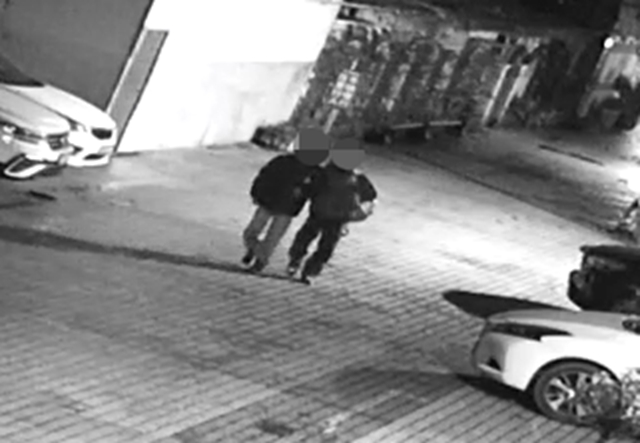 泸州抓捕两名犯罪嫌疑人：一个缩骨功，一个大力士······
