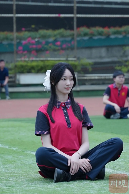 四川唯一！宜宾学子彭馨逸考上女空军飞行学员