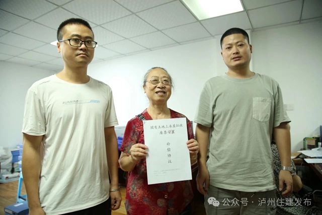 约1.jpg