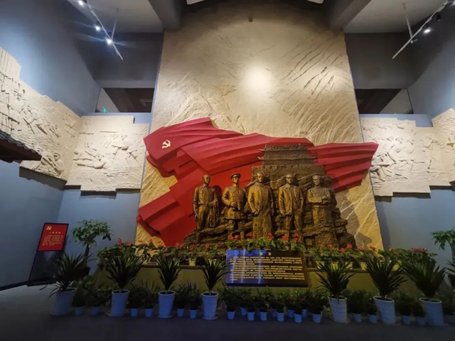 【一起坐公交 暑期出行篇】畅游泸州,感受历史文化底蕴(图3) 公交3.jpg