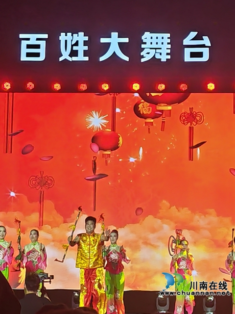 舞蹈《花灯俏》（曾佐然摄）.jpg