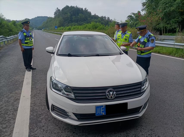 泸州2312辆不合规网约车，7天内清退