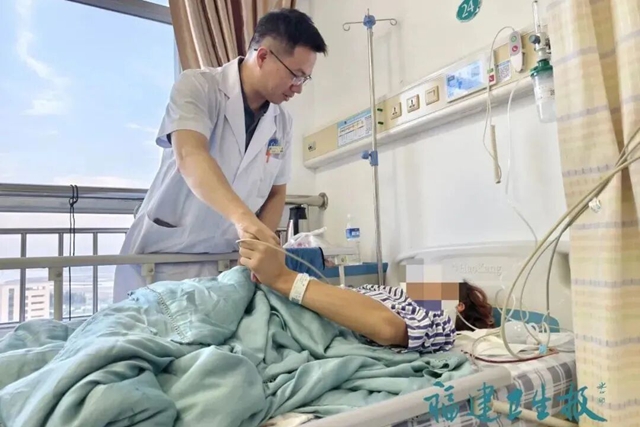 【扩散】19岁小伙高位瘫痪，这个常见动作害了不少人！快自查