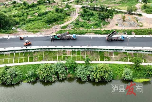 通车倒计时!泸泉路延伸段市政道路项目即将完工(图4) 路4.jpg