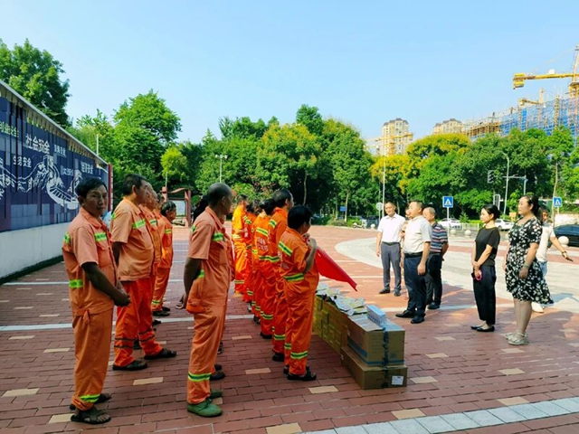 民2.jpg