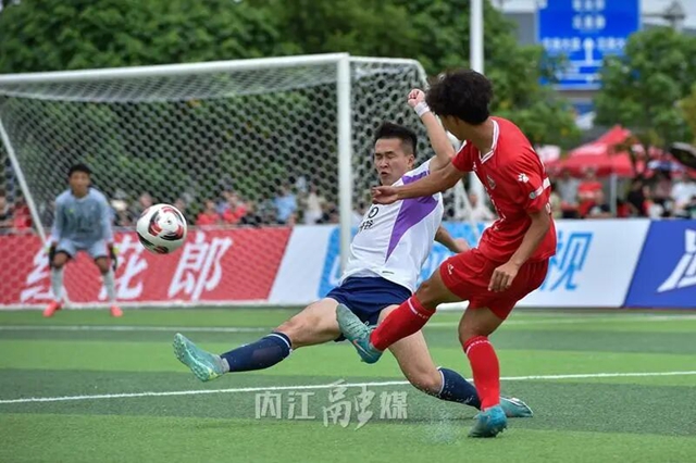 足球4.jpg