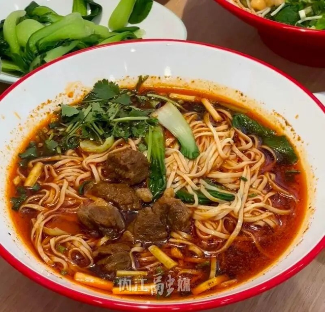 报!内江牛肉面,“出国”即“出圈”(图3) 面3.jpg