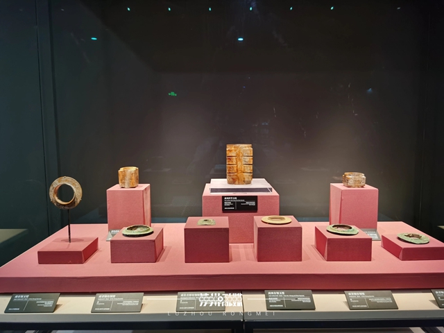 57 件三星堆文物首秀泸州!坐公交便捷出行去观展(图3) 3.jpg