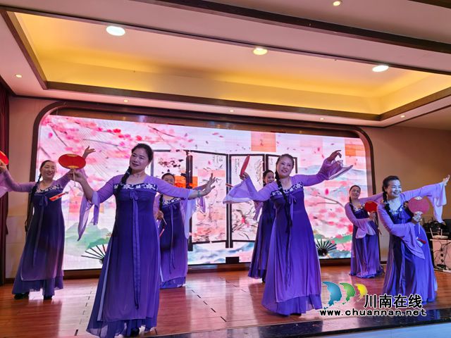 舞蹈《千古一醉》（曾佐然摄）.jpg