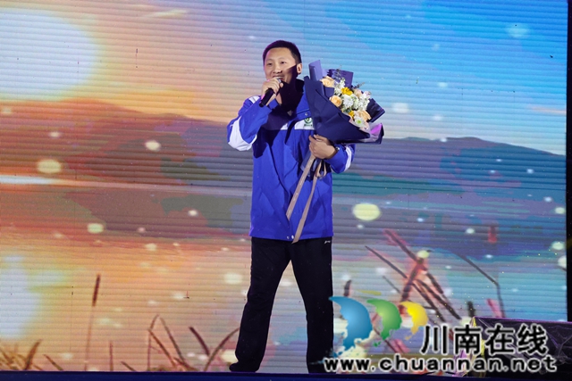 郑平.JPG