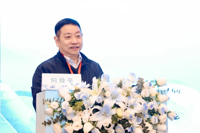 刷屏!一校两院士!泸州一中再添院士校友,何舜平当选中国科学院院士(图2) 人2.jpg