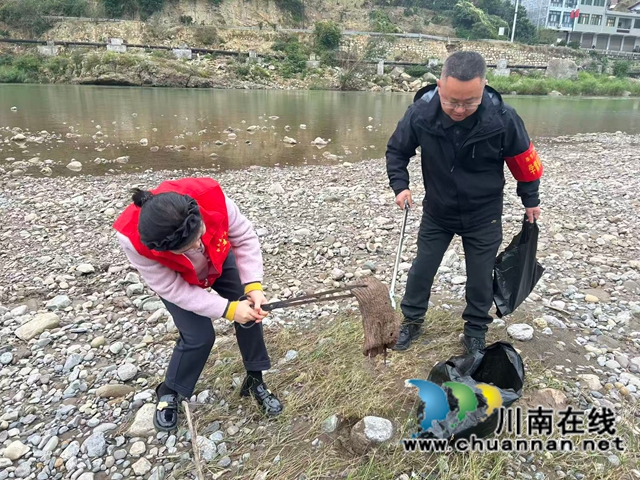 泸州市、毕节市河湖长制联合宣传进乡村