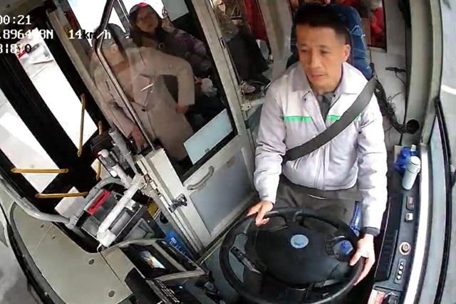 公交2.jpg